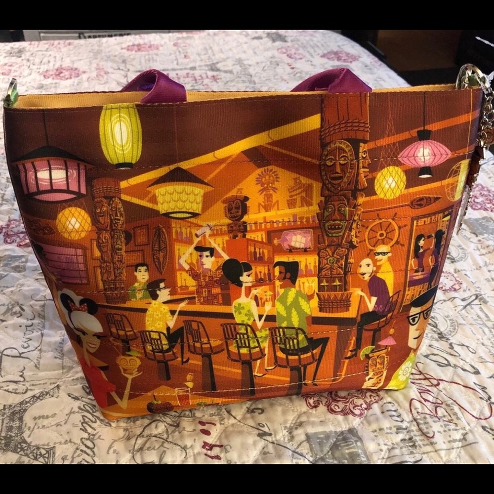 Disney Shag Harvey’s Trader Sams SeatBelt Bag